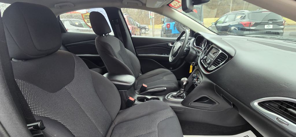 2016 Dodge Dart Image 20