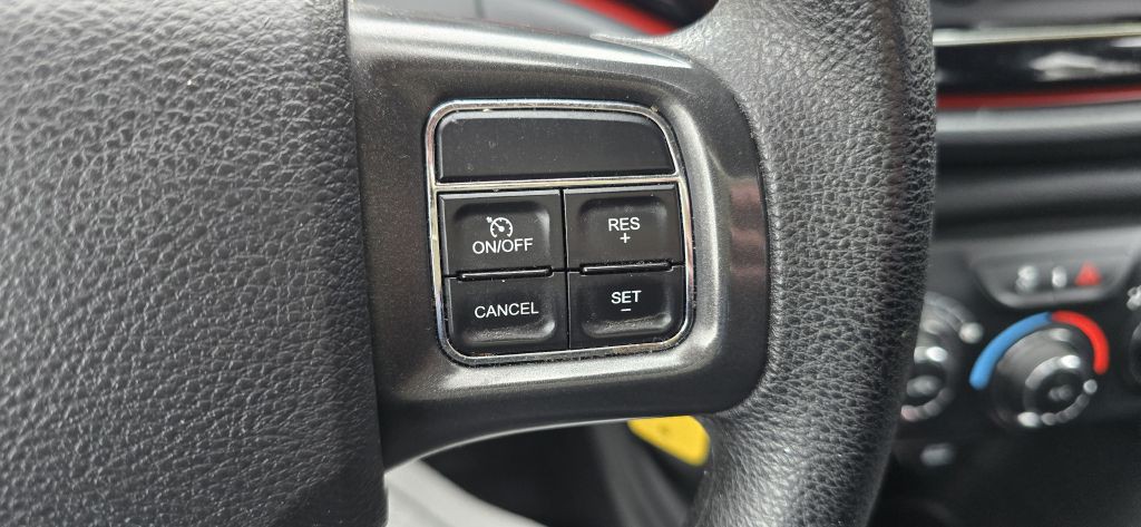 2016 Dodge Dart Image 31