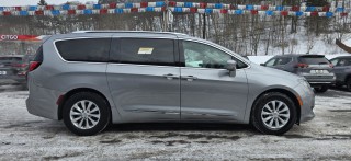 Image for 2019 Chrysler Pacifica Touring L ID: 7135107