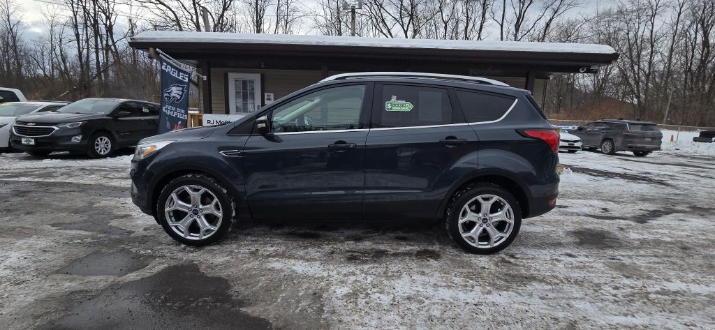 2019 Ford Escape Image 3