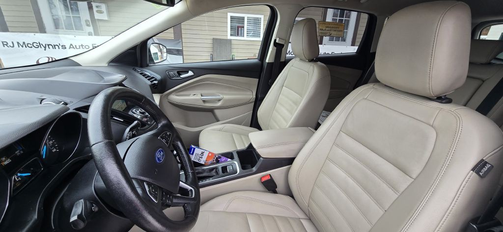 2019 Ford Escape Image 21