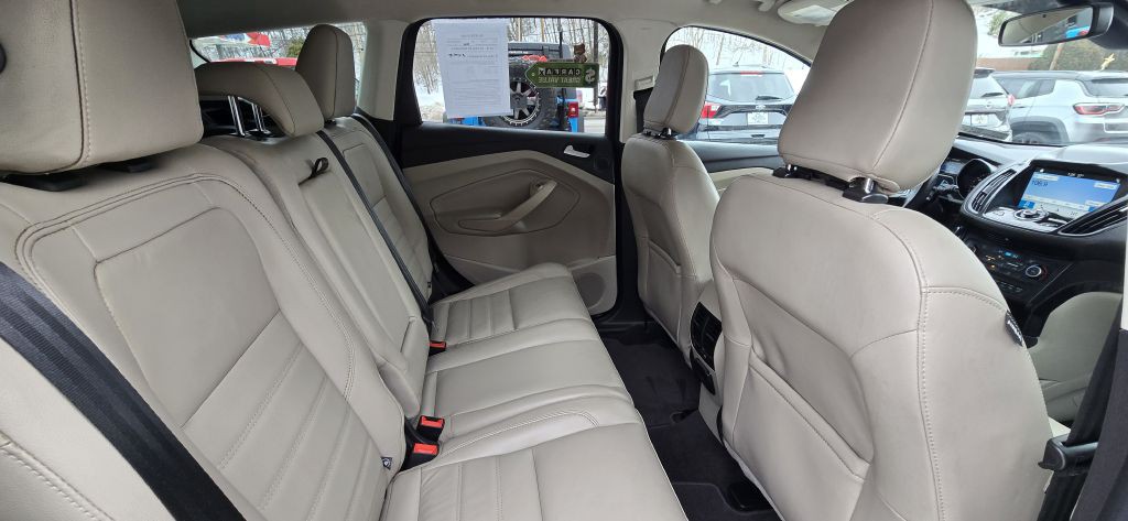 2019 Ford Escape Image 28