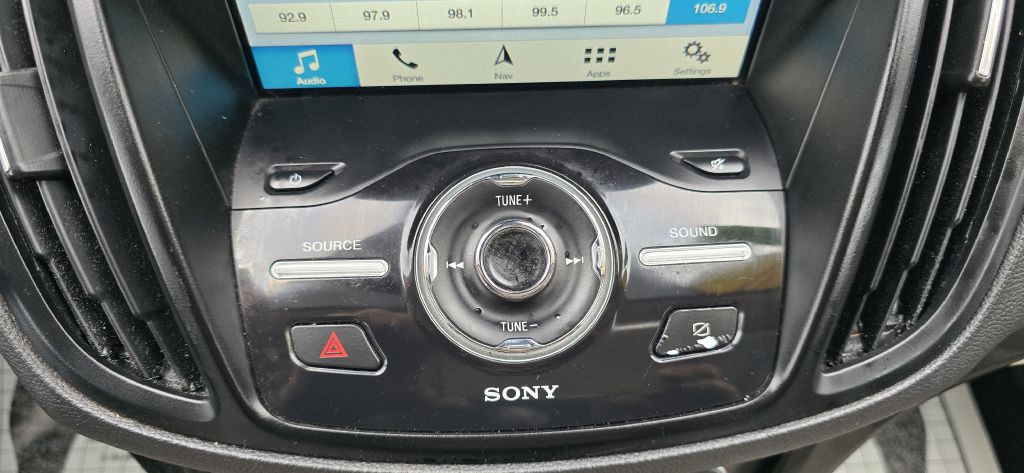 2019 Ford Escape Image 35