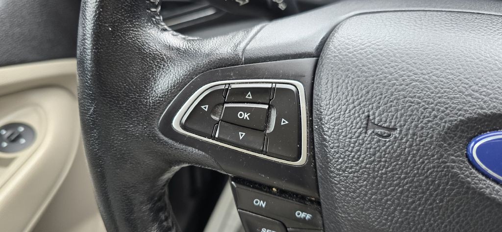 2019 Ford Escape Image 41