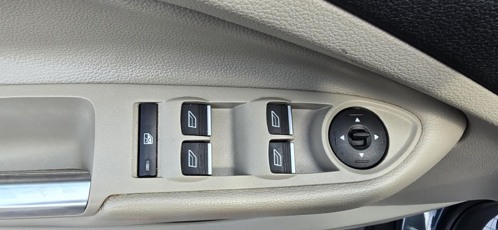 2019 Ford Escape Image 13