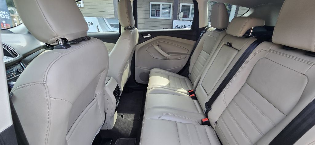 2019 Ford Escape Image 20