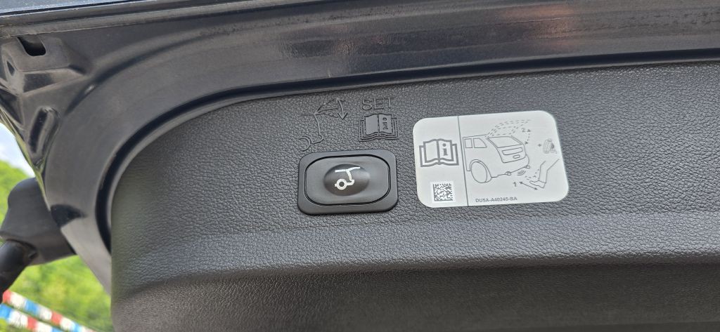 2019 Ford Escape Image 30