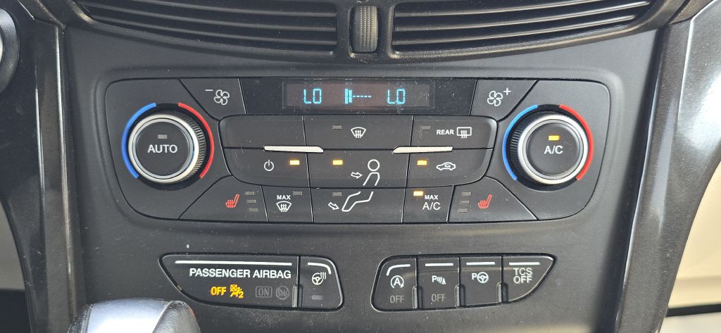 2019 Ford Escape Image 40