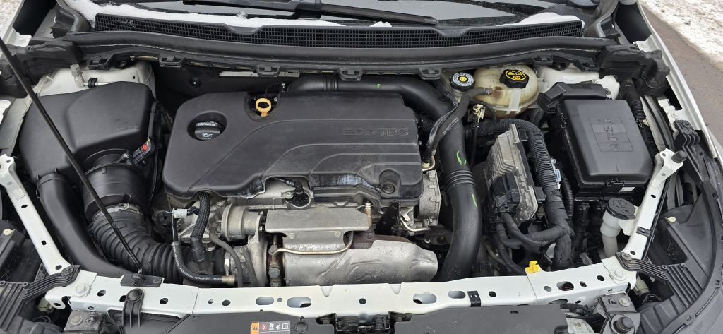 2019 Chevrolet Cruze Image 11