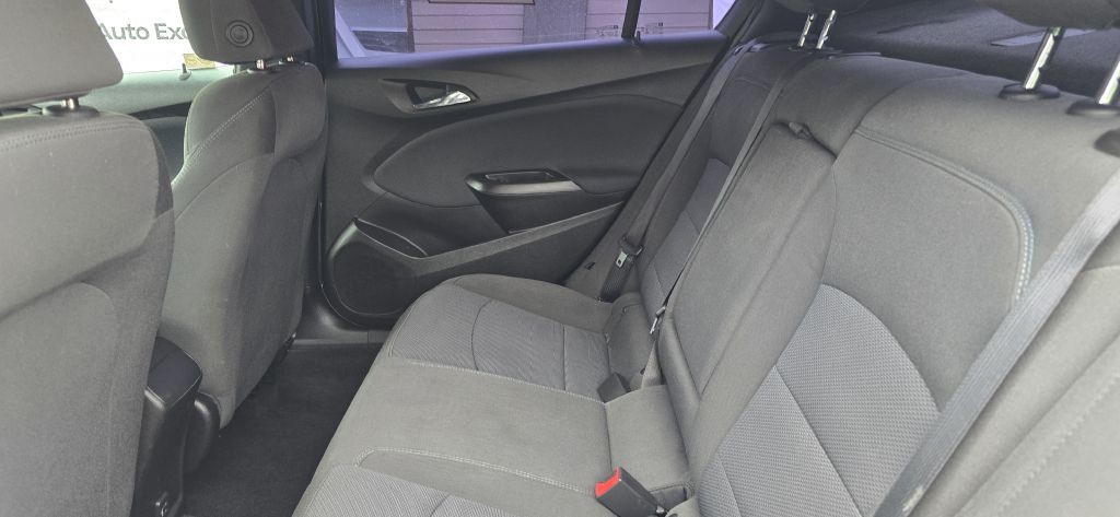 2019 Chevrolet Cruze Image 19