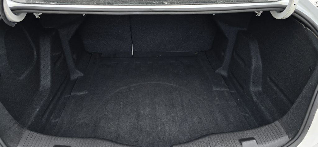 2019 Chevrolet Cruze Image 21