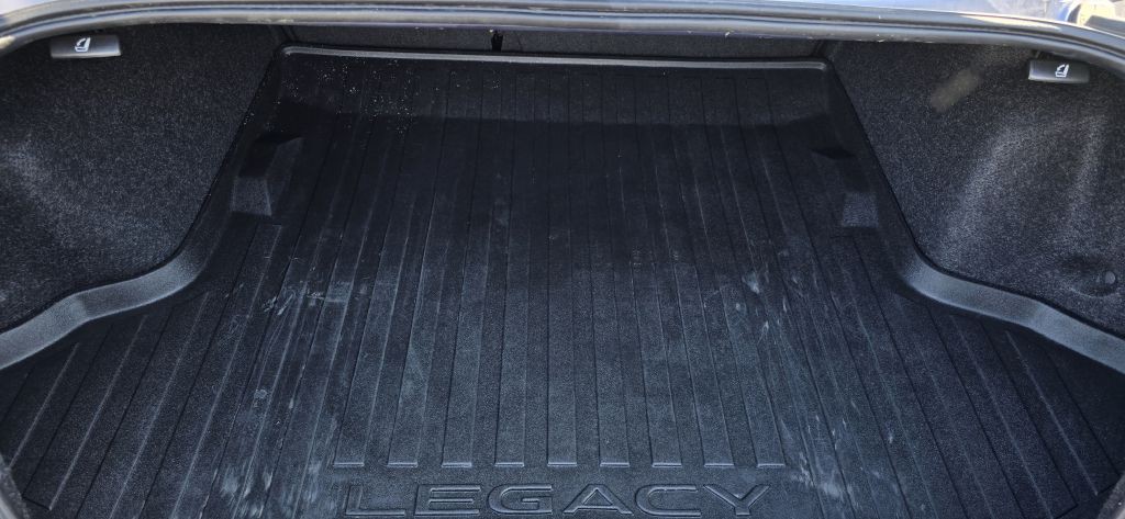 2018 Subaru Legacy Image 28