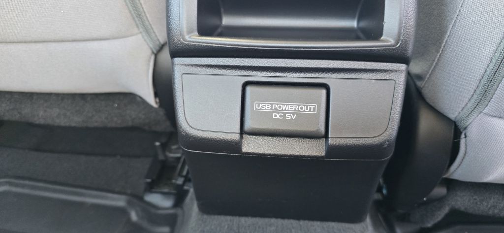 2018 Subaru Legacy Image 37