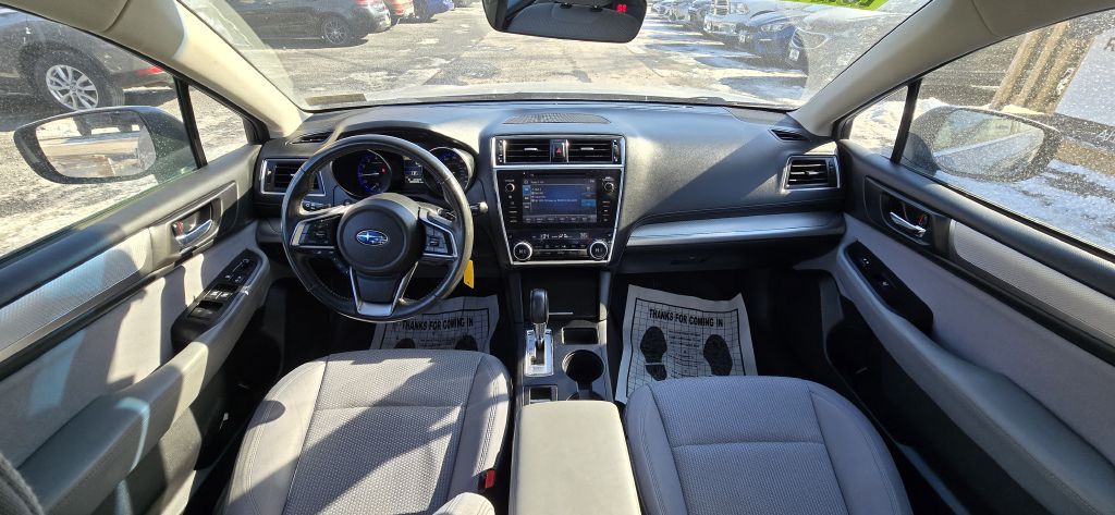 2018 Subaru Legacy Image 41