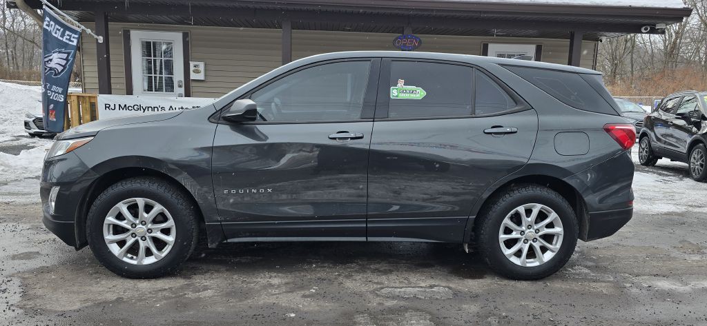 2019 Chevrolet Equinox Image 2