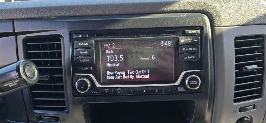 2018 Nissan NV Image 33