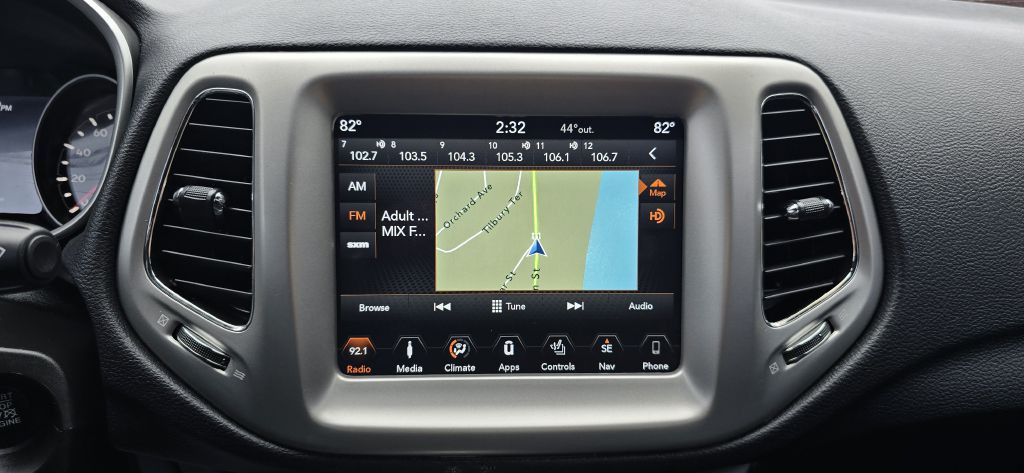 2019 Jeep Compass Image 19