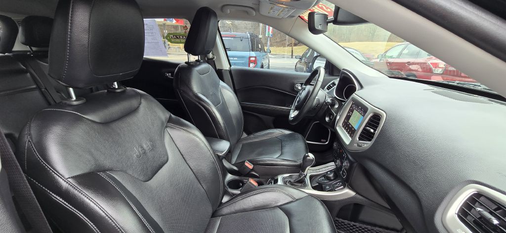 2019 Jeep Compass Image 22