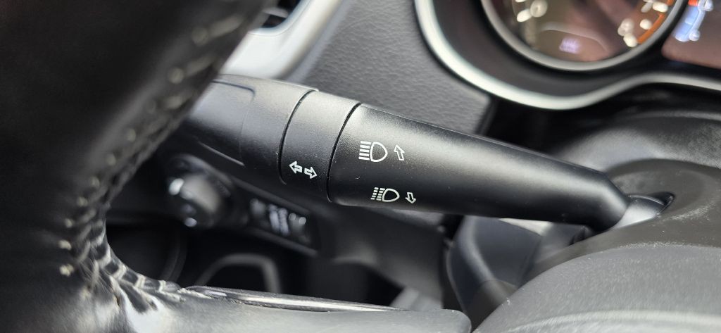 2019 Jeep Compass Image 35
