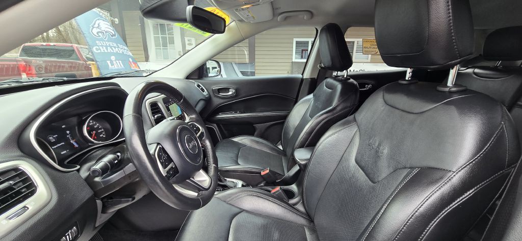 2019 Jeep Compass Image 36