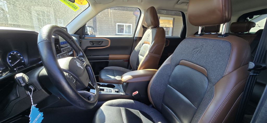 2021 Ford Bronco Image 19