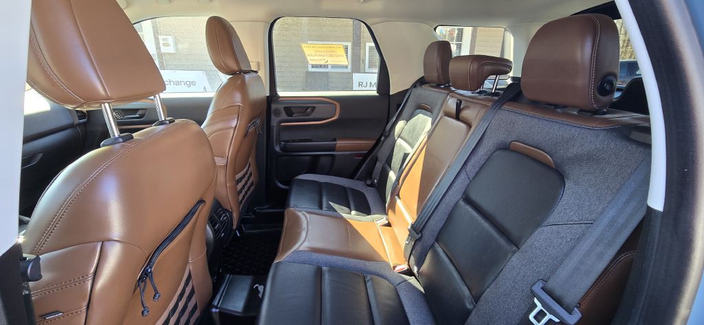 2021 Ford Bronco Image 25