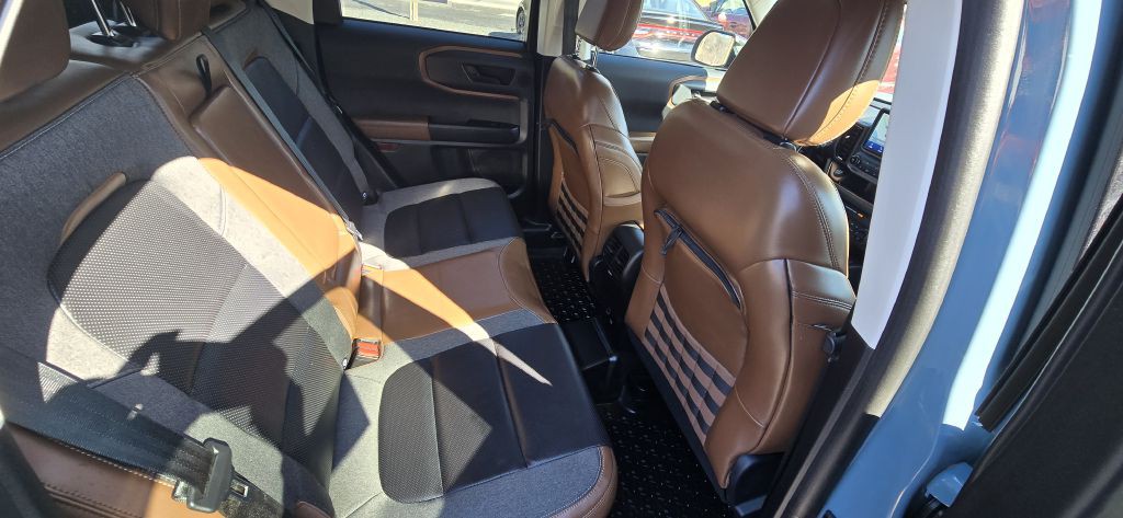 2021 Ford Bronco Image 35