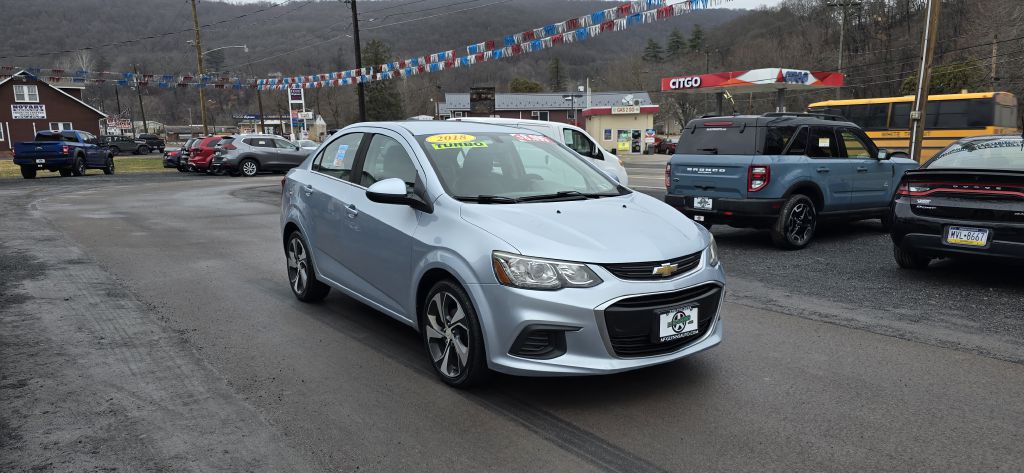 2018 Chevrolet Sonic Image 4
