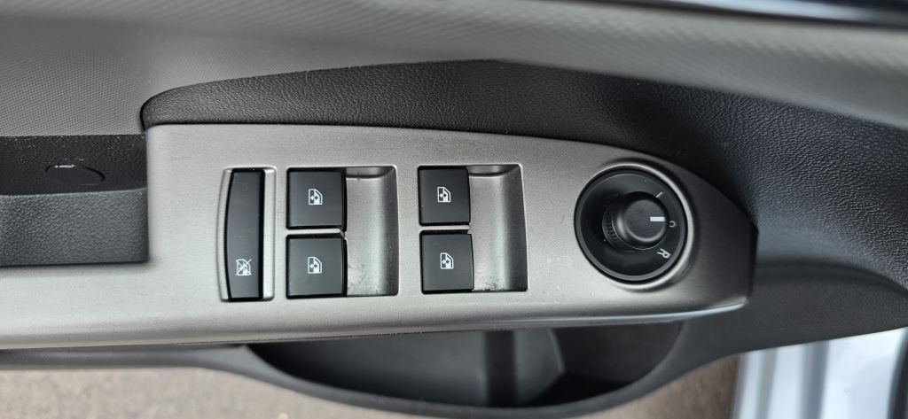 2018 Chevrolet Sonic Image 13