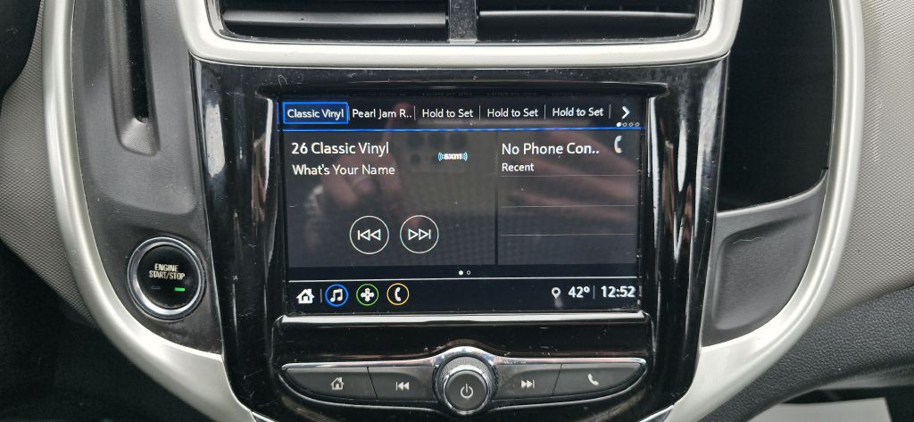 2018 Chevrolet Sonic Image 30