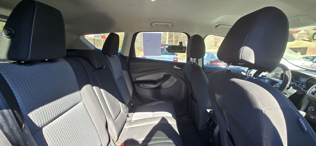 2017 Ford Escape Image 29