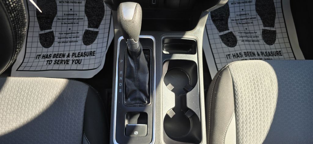 2017 Ford Escape Image 39