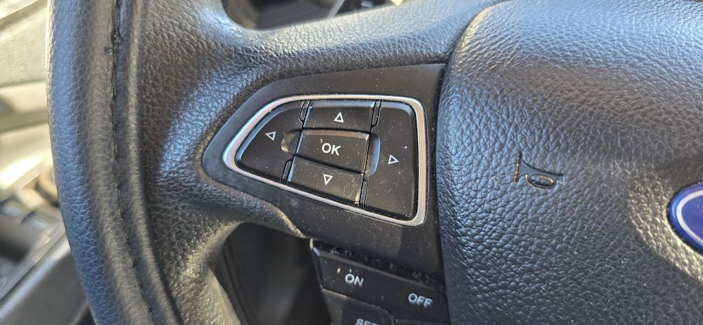 2017 Ford Escape Image 46