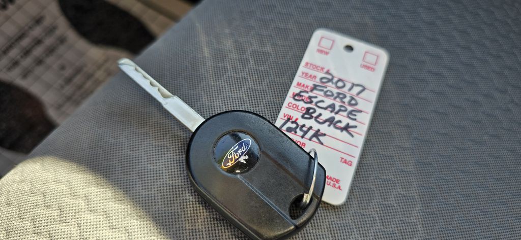 2017 Ford Escape Image 54