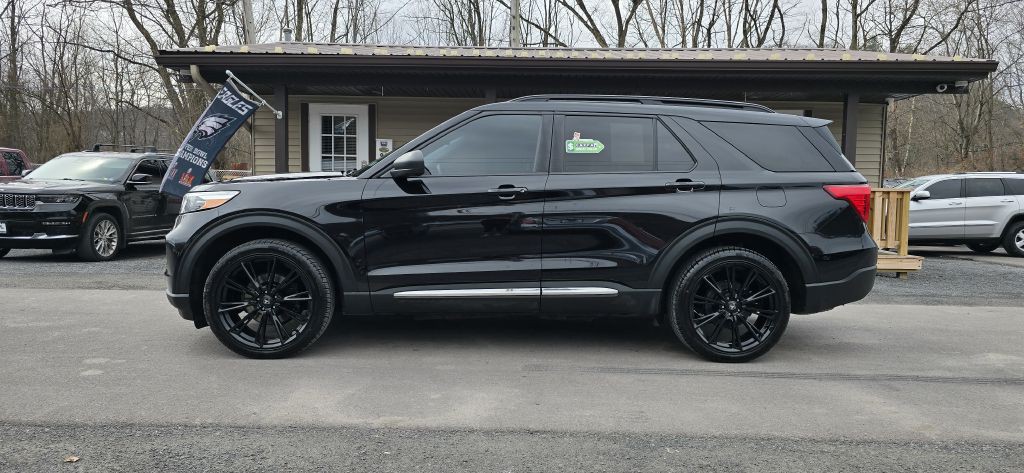 2022 Ford Explorer Image 3