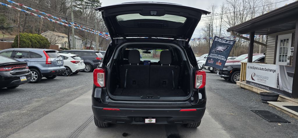 2022 Ford Explorer Image 25