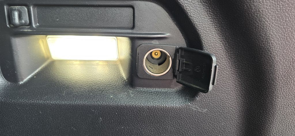 2022 Ford Explorer Image 26