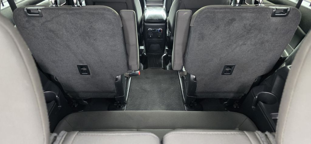 2022 Ford Explorer Image 27