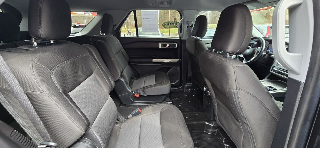 2022 Ford Explorer Image 32