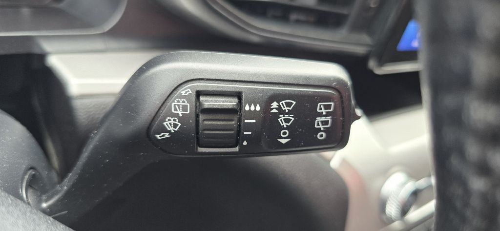 2022 Ford Explorer Image 58