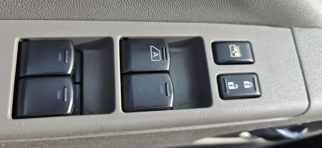 2019 Nissan Frontier Image 16