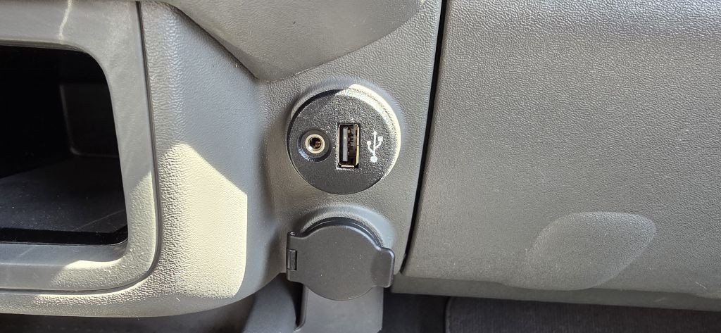 2019 Nissan Frontier Image 25