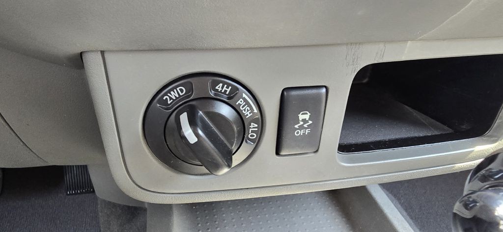 2019 Nissan Frontier Image 26