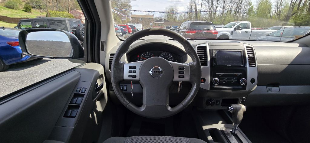 2019 Nissan Frontier Image 30