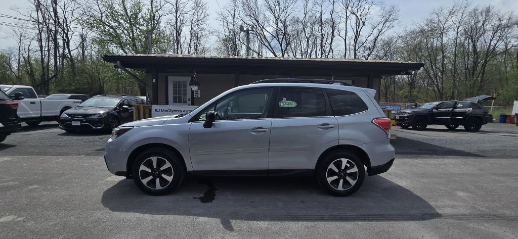 2018 Subaru Forester Image 3