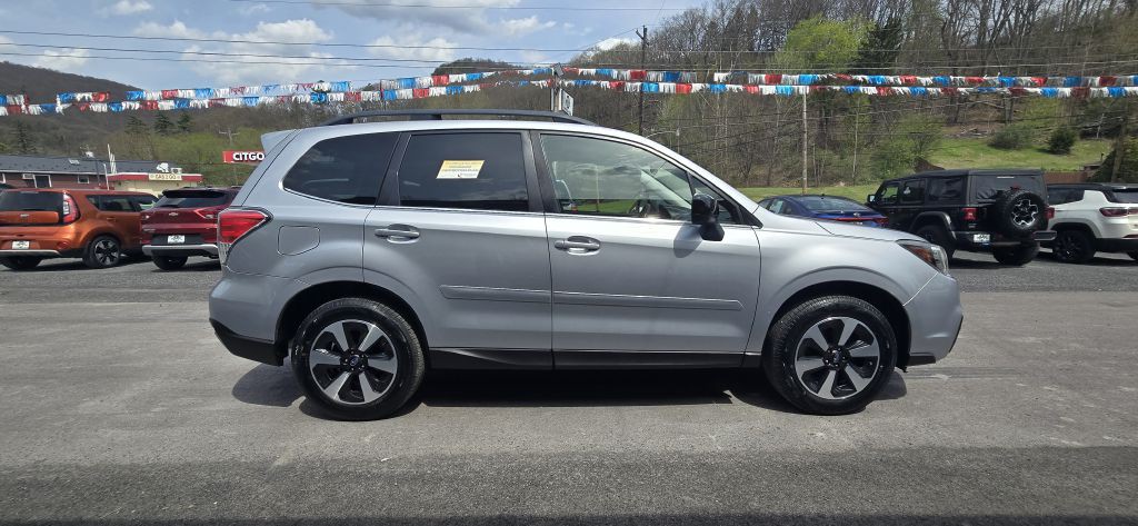2018 Subaru Forester Image 4
