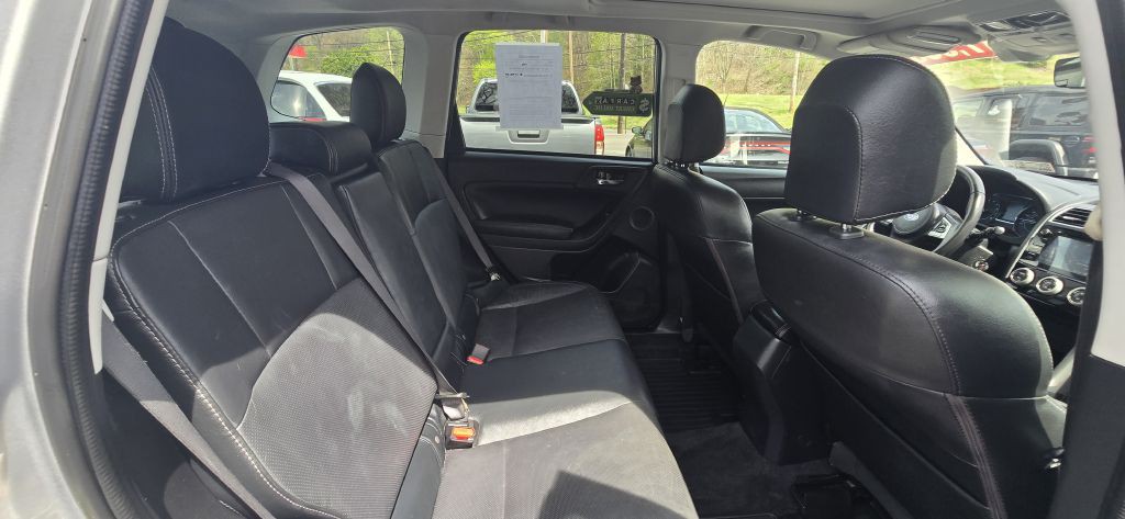 2018 Subaru Forester Image 30