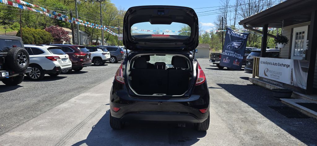 2016 Ford Fiesta Image 18