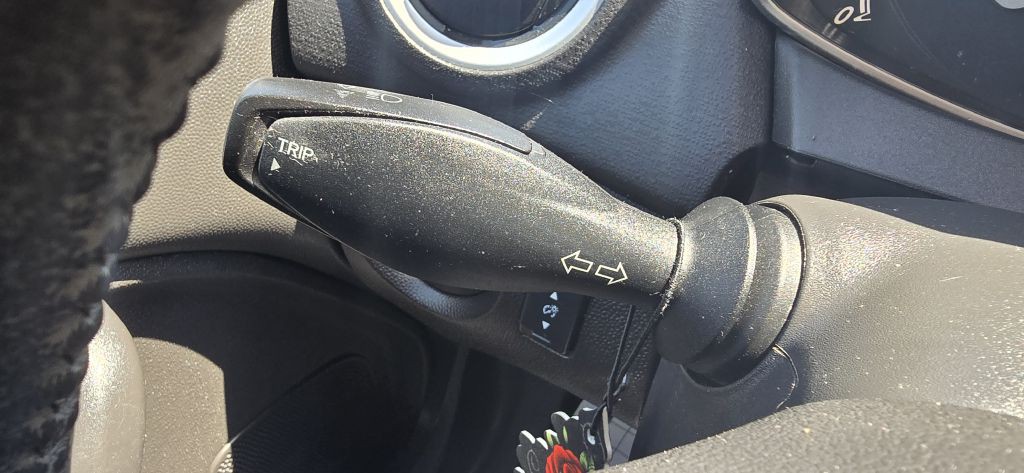 2016 Ford Fiesta Image 36