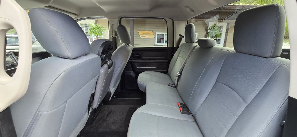 2017 RAM 2500 Image 24
